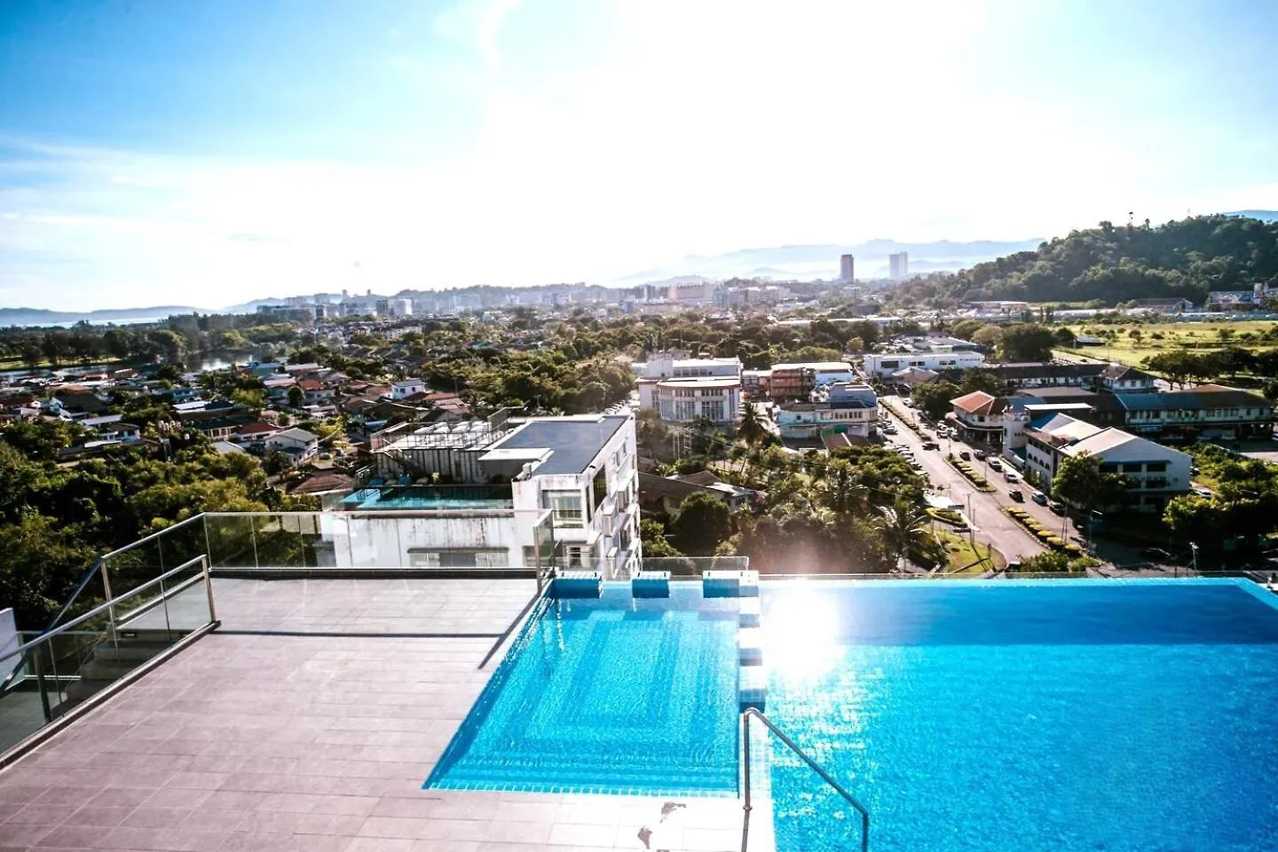 Aru Suites Kota Kinabalu Malaysia