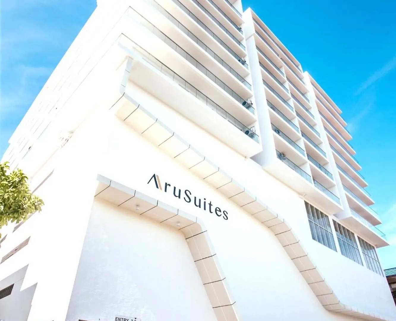 Aru Suites Kota Kinabalu 0*,